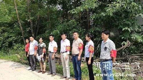 村主任兼职事业单位(最新村干部可以兼职吗)