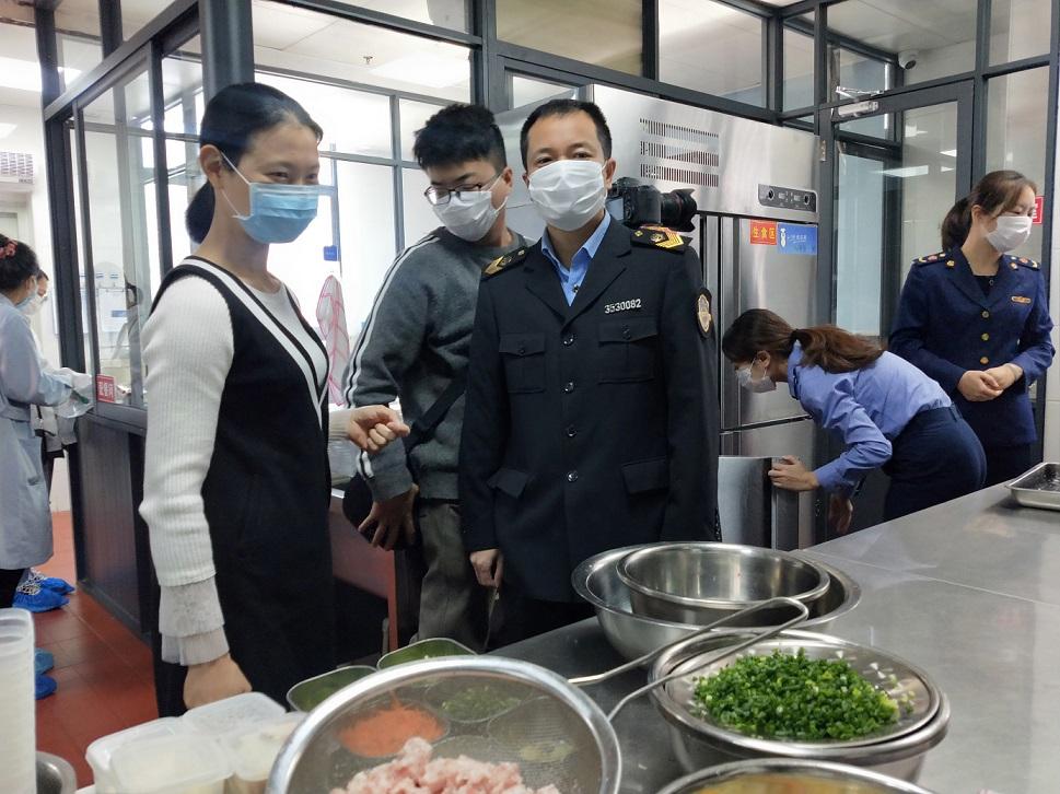 上海市食药监下属事业单位(上海市药监局工作人员一览表)